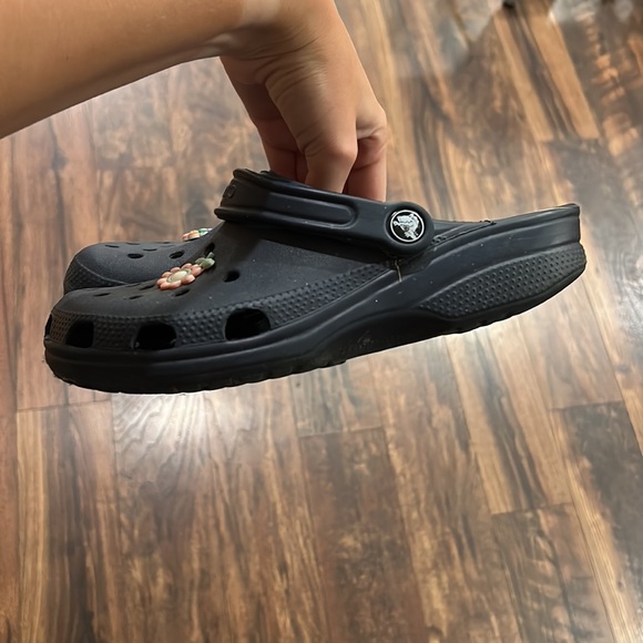 crocs - Picture 5 of 6